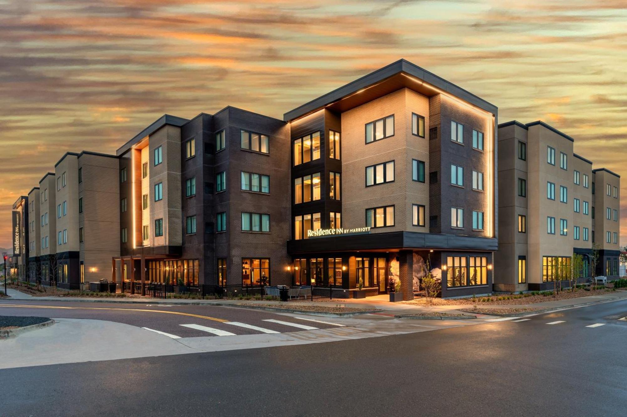 Residence Inn By Marriott Arvada Denver West Bagian luar foto